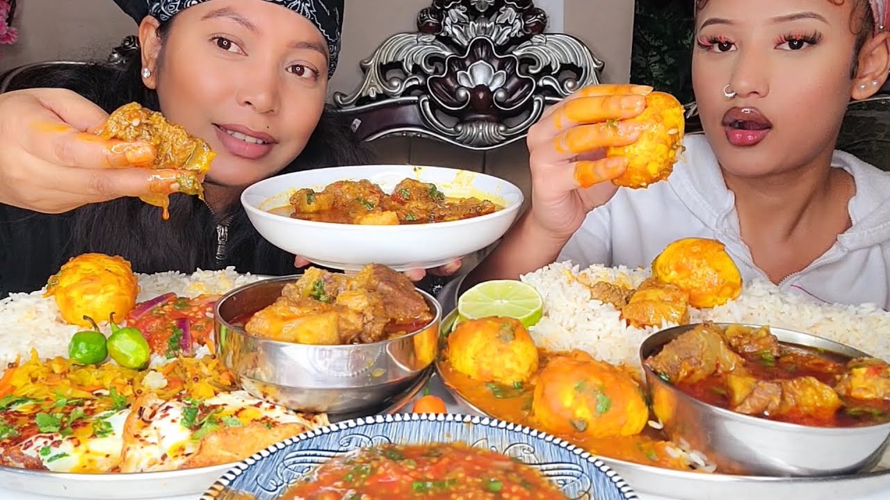 Spicy Buff Curry, Egg Curry, Runny Egg, Spicy Achar And Bhat/Aama chori Mukbang /Please No  Hate 😢.