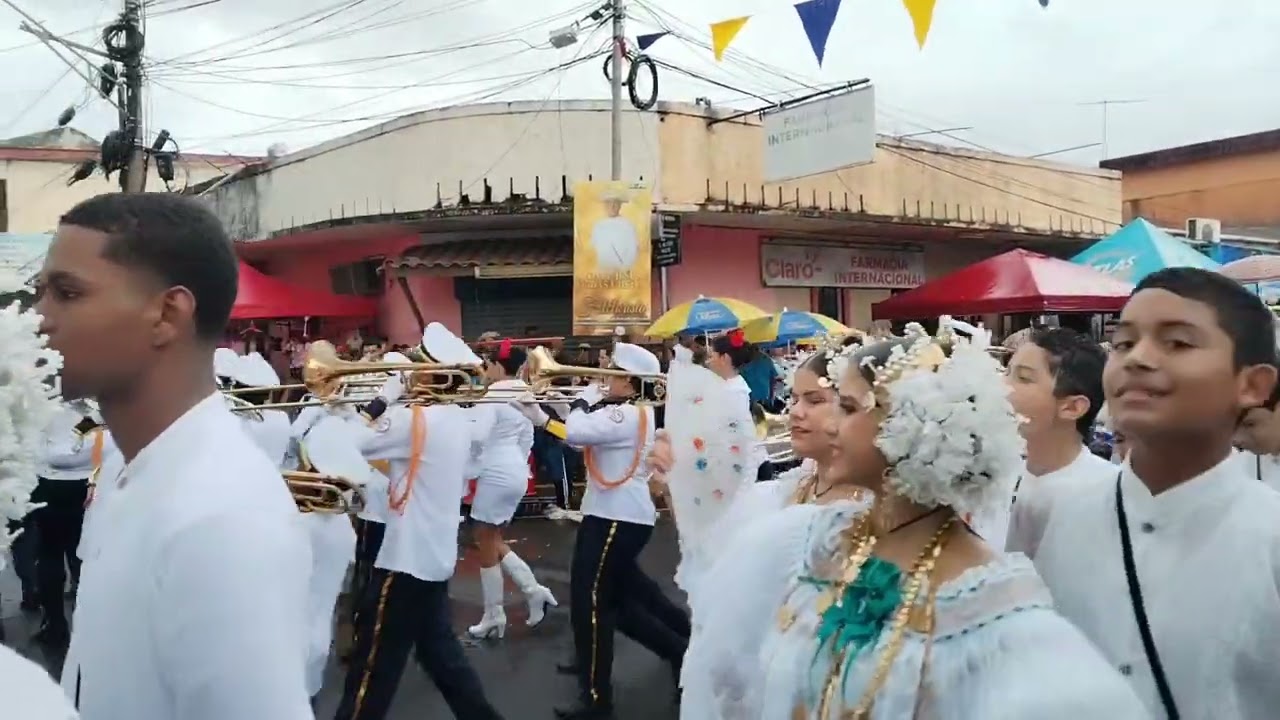 Colegio José Daniel Crespo #JDC #BAHERLO desfile 19 de octubre Chitré 2024