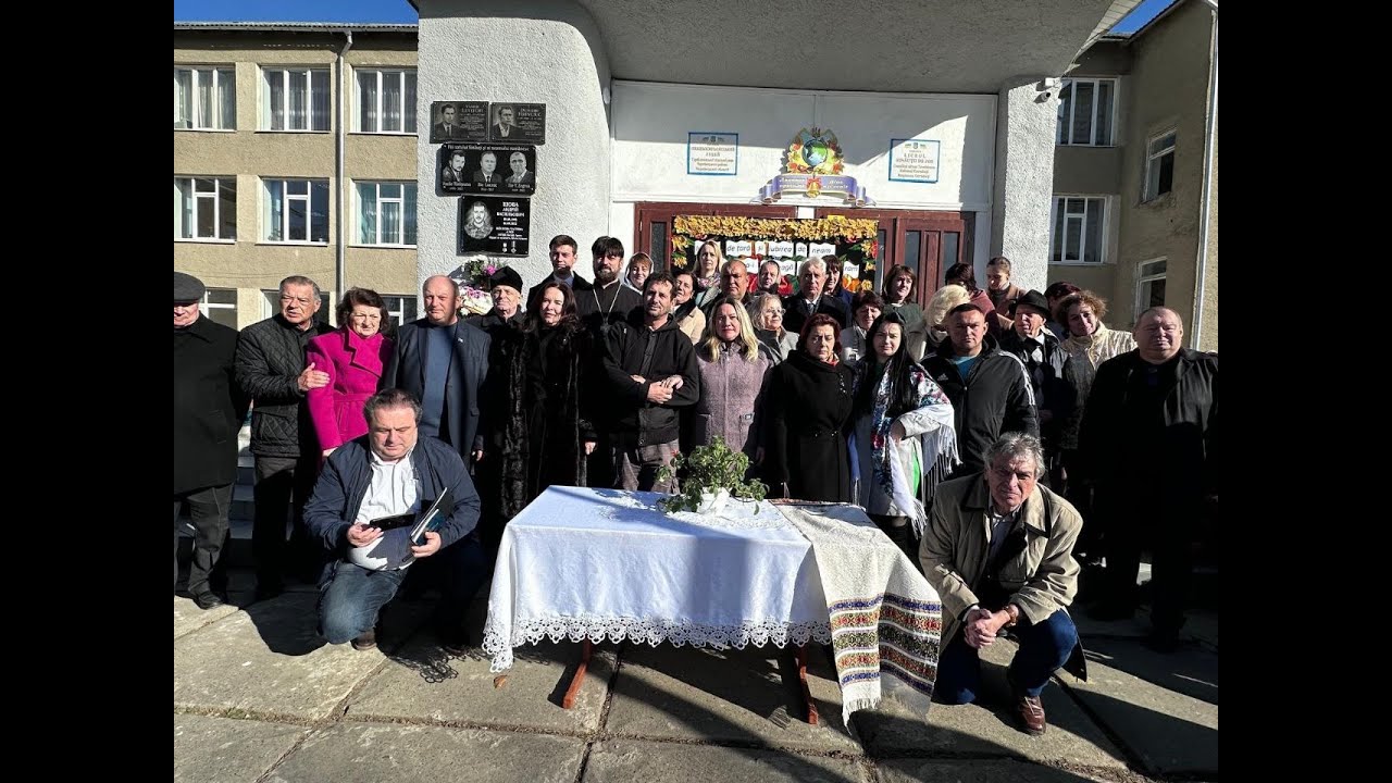 BucPressTV-Localitatea Sinăuți, regiunea Cernăuți i-a readus pentru totdeauna acasă  pe fiii satului