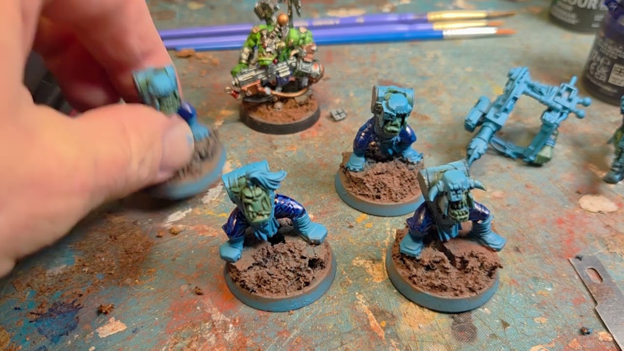 How to speed paint Ork Lootas #warhammer40k #miniaturepainter #miniaturepainting #orcs