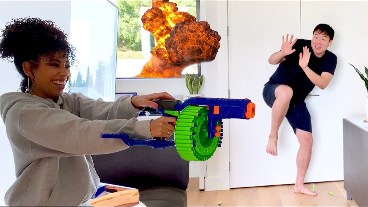 Wifey Vs. Homie WAR - Chia and David Battle