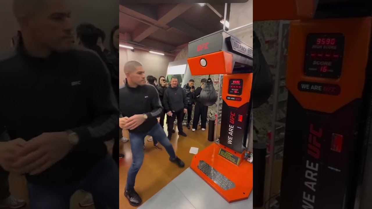 Alex Pereira vs Punch Machine: Pure Power 💥👊 #MMA #UFC