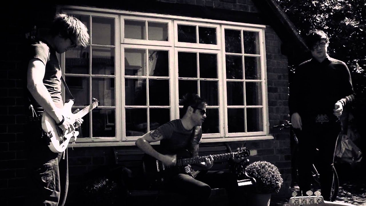 FVK - Exploding Heart Disorder (Official Video)