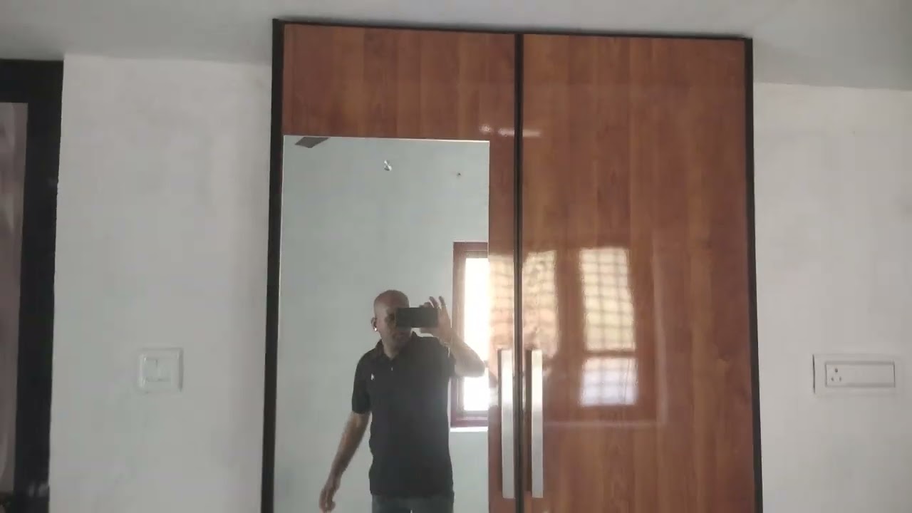 6 സെൻറ് സ്ഥലം1200sq.fit. വീട്  ഫുൾ ഫർണിച്ചർ ഇരട്ടക്കുളം 8921165772