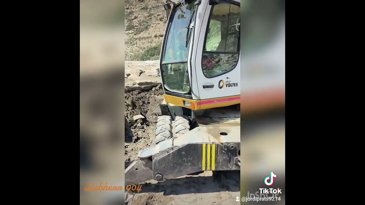 Liebherr 904