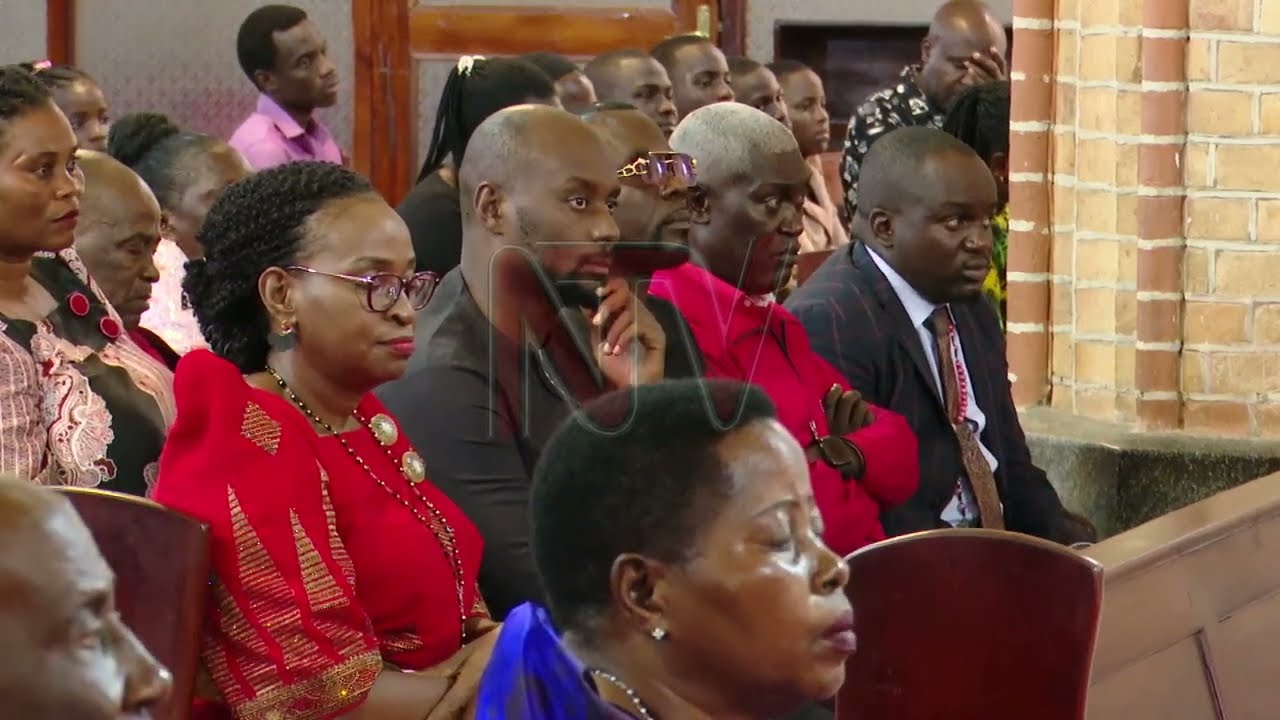 Various candidates throng Lubaga cathedral to pray