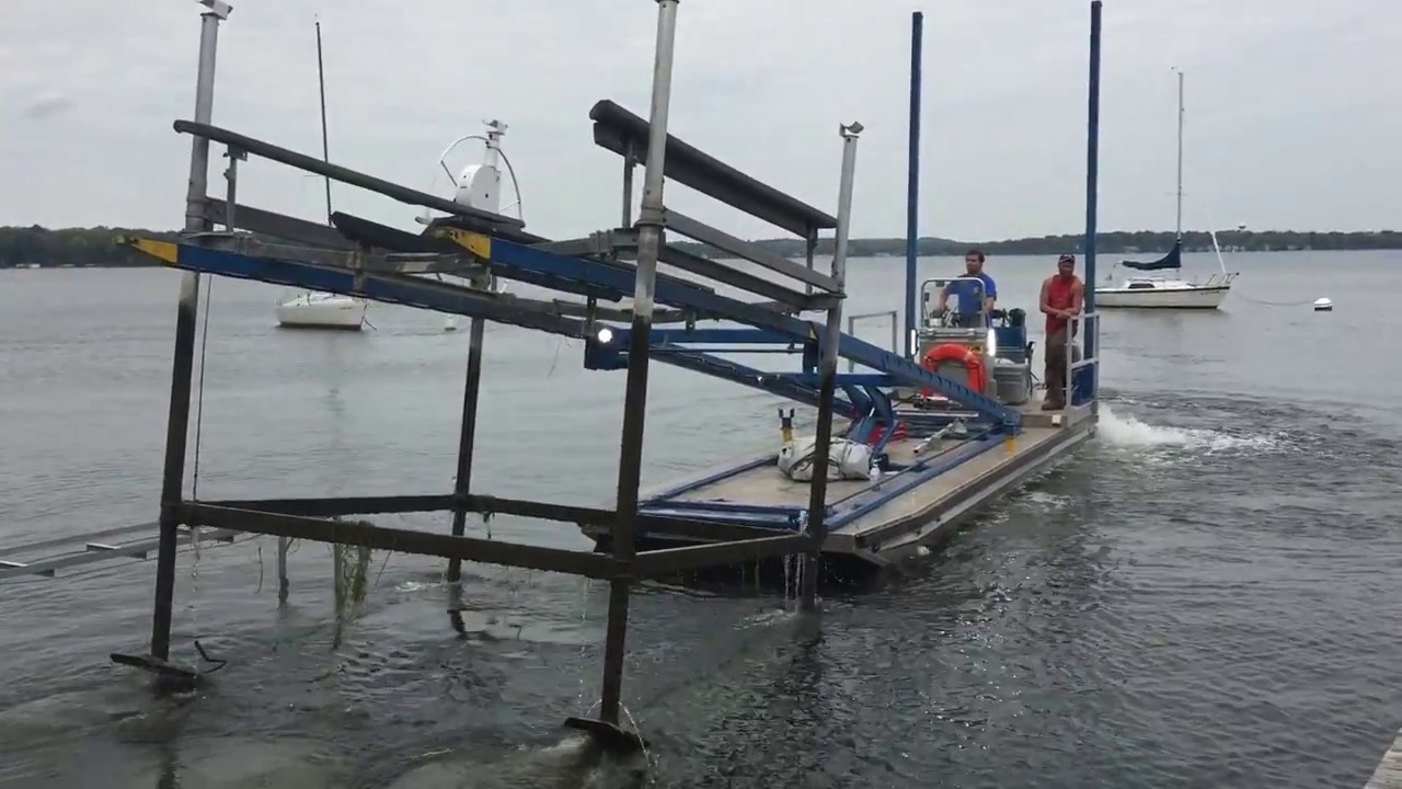 KANN Fork Barge   Deano Dock and Lift   Waunakee, WI
