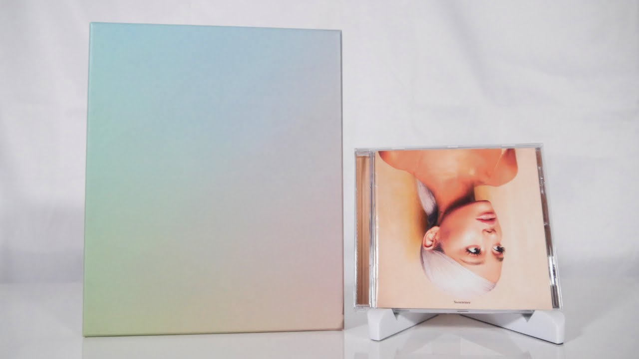 Ariana Grande - Sweetener Box Set Unboxing