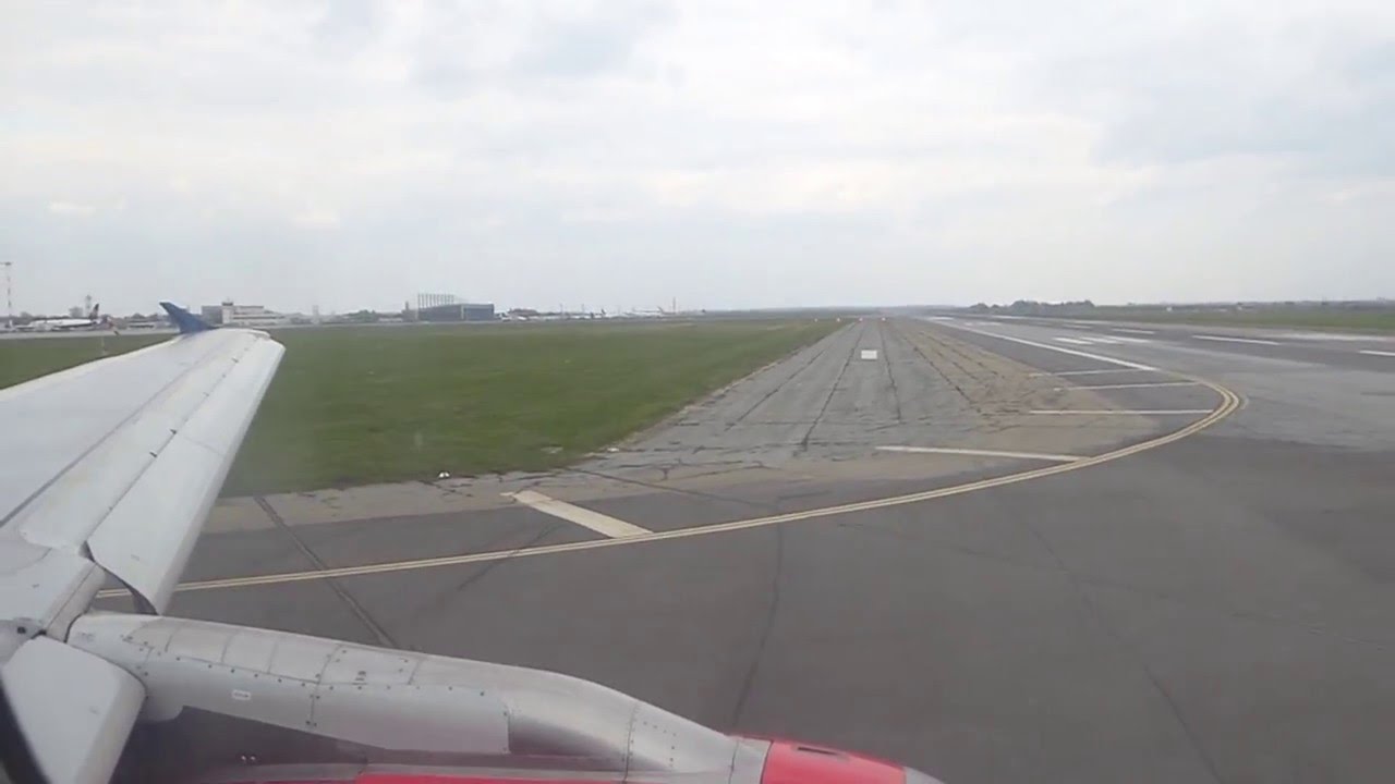 Bucharest (OTP), Taxi and Take off in Bucharest, Runway 08R