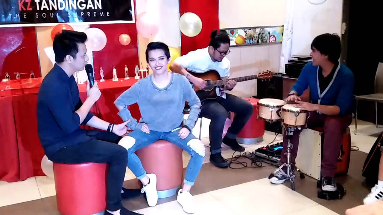 Sa'yo/Falling in Love at a coffee shop - TJ Monterde