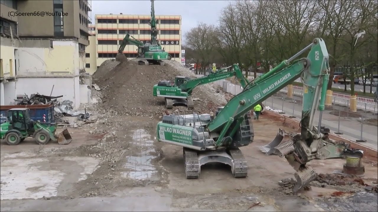 Soeren66 - Abbruch Postgebäude mit LIEBHERR R 960 Longfront von WILKO WAGNER, Teil 1