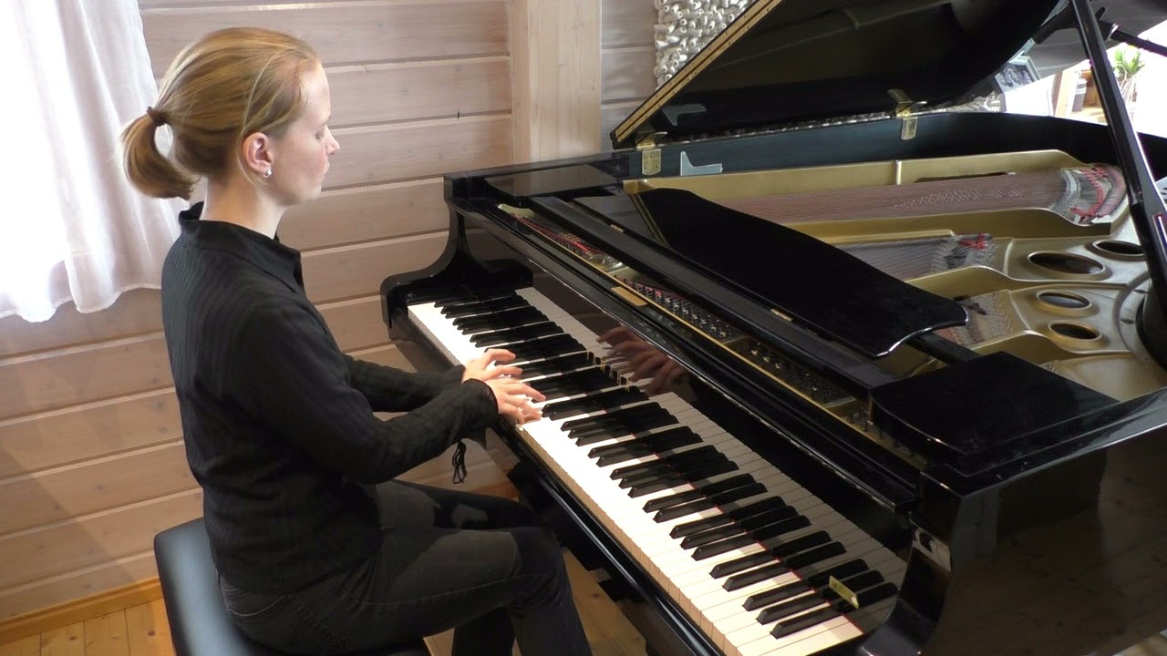 Anja Goller: Praeludium e Fuga &agrave; 3 voci in a minor (Corona) Op.14 for piano solo