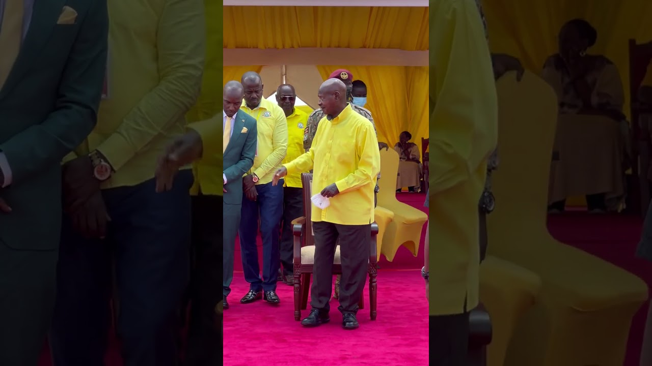 H.E Yoweri Kaguta Museven President of the republic of Uganda #trending #dance #duet