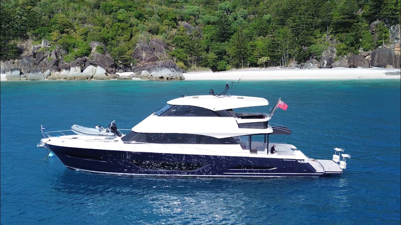 Новая Maritimo M75 — от Золотого берега до островов Святой Троицы!