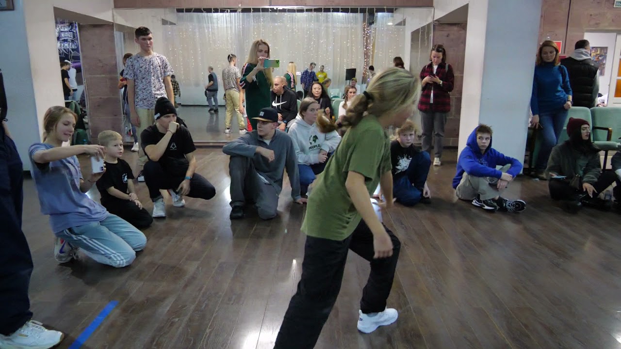 до 13 лет bgirl Sonic vs bboy SpaceDan - 