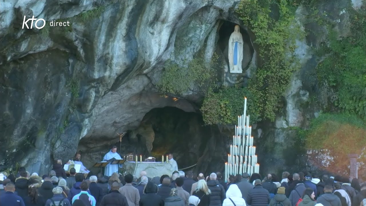 Messe du jour de No&euml;l &agrave; la grotte de Lourdes | 25 d&eacute;cembre 2024