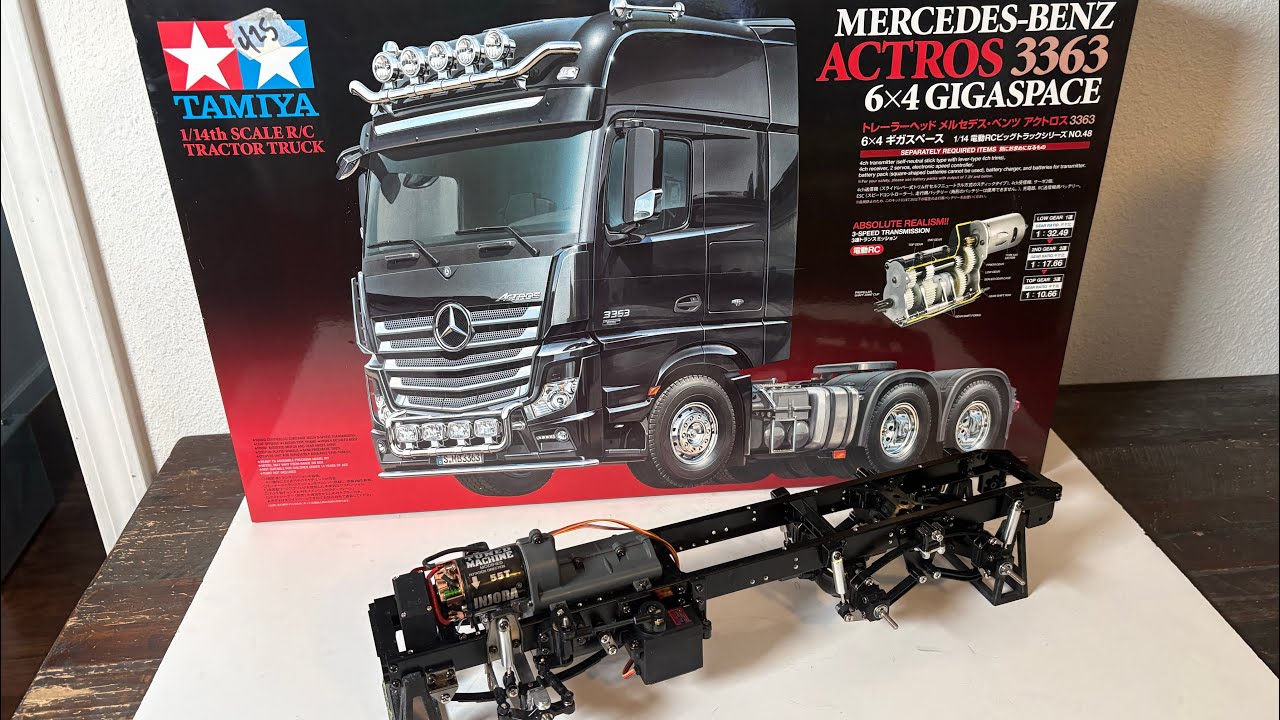 RC Tamiya Mercedes Actros lorry transmission and chassis build.