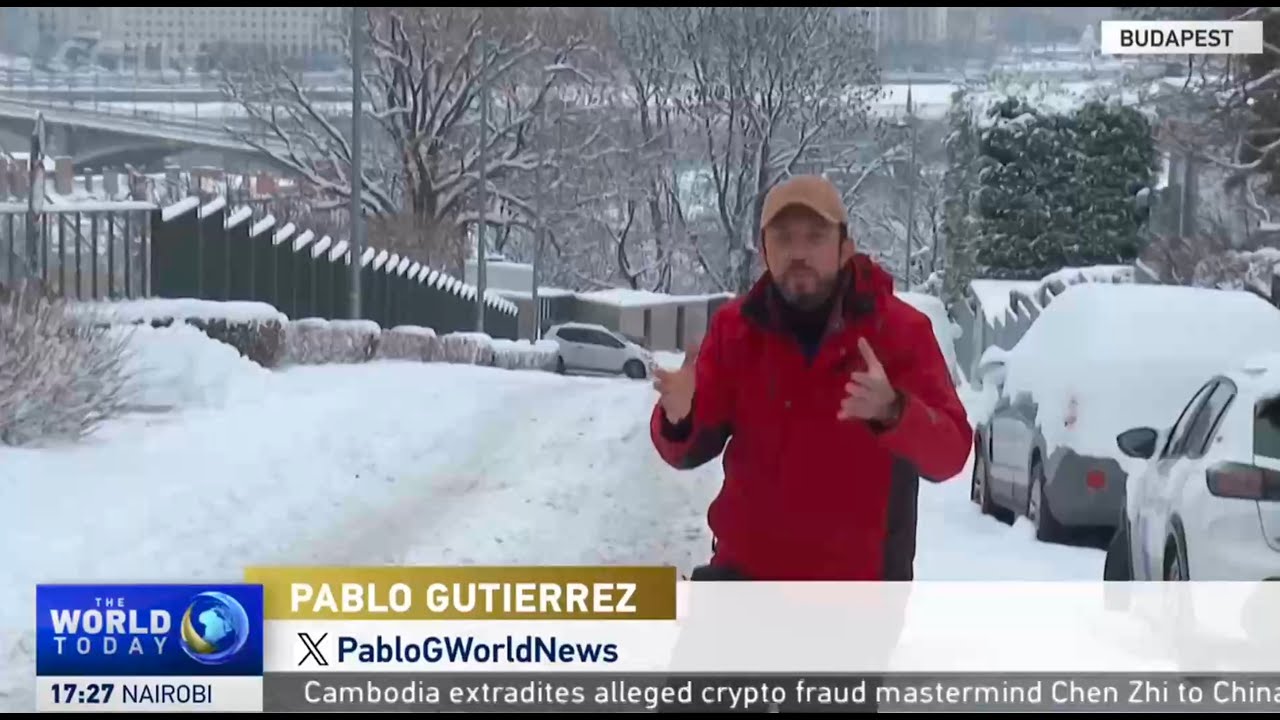 Hungary Buried by Its Heaviest Snowfall in 15 Years | Budapest Grinds to a Halt