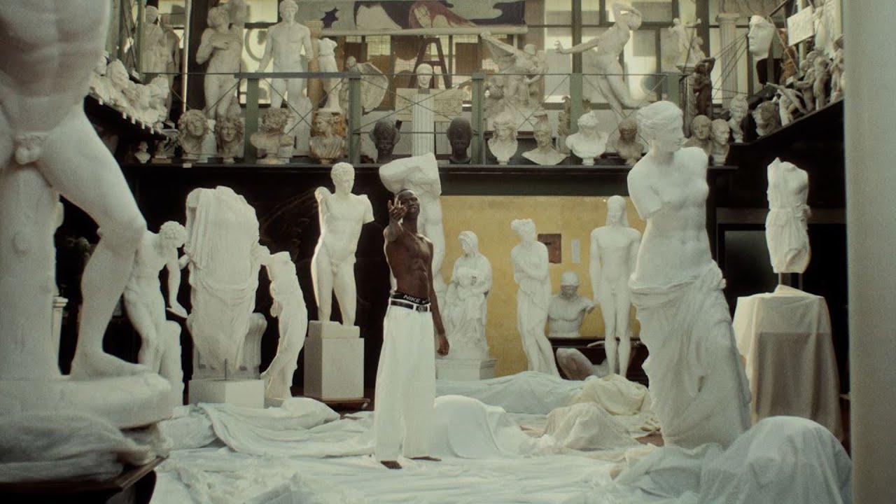 AXELL - NUVOLA (OFFICIAL VIDEO)