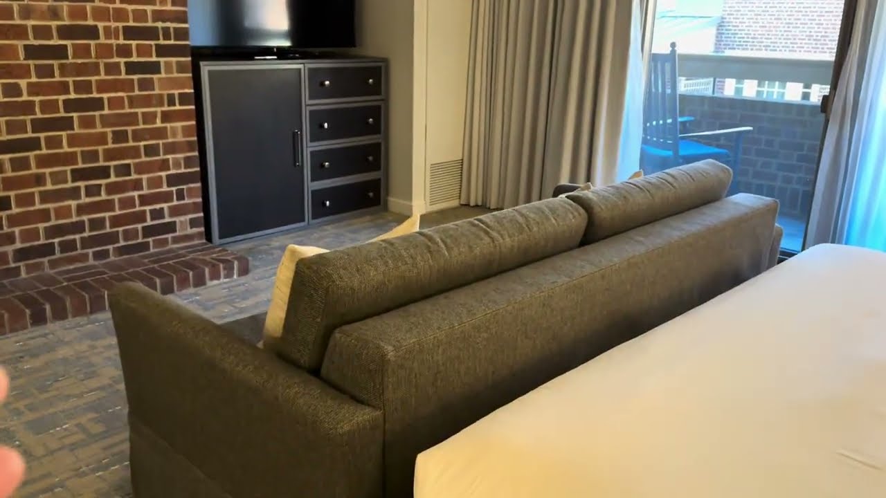 Williamsburg Virginia Autograph Marriott Hotel Room Review