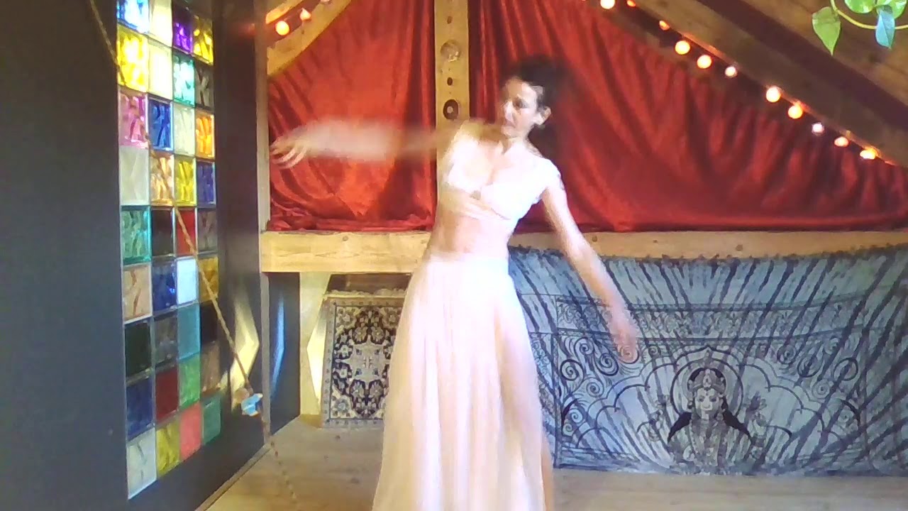 Susan Nijaa'Elena gechannelter Tanz zur Befreiung unerlöster Energien