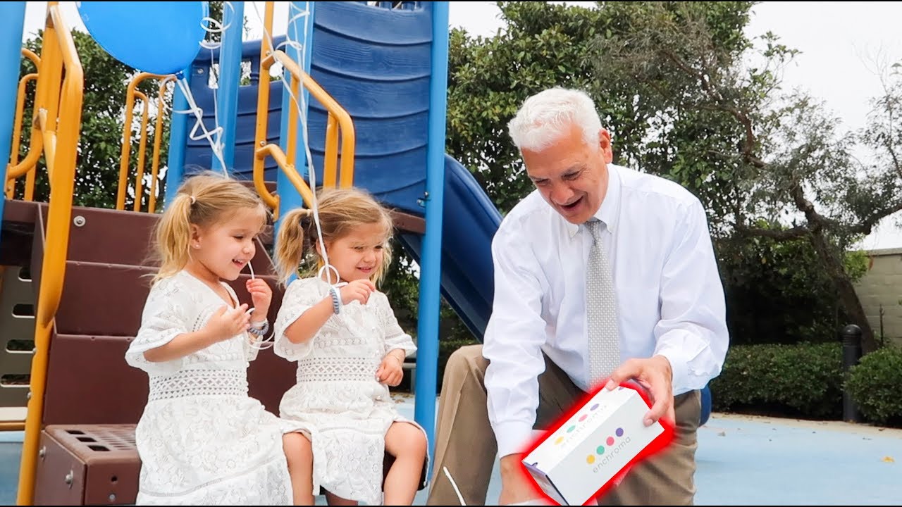 TAYTUM & OAKLEY CURE GRANDPA'S COLOR BLINDNESS