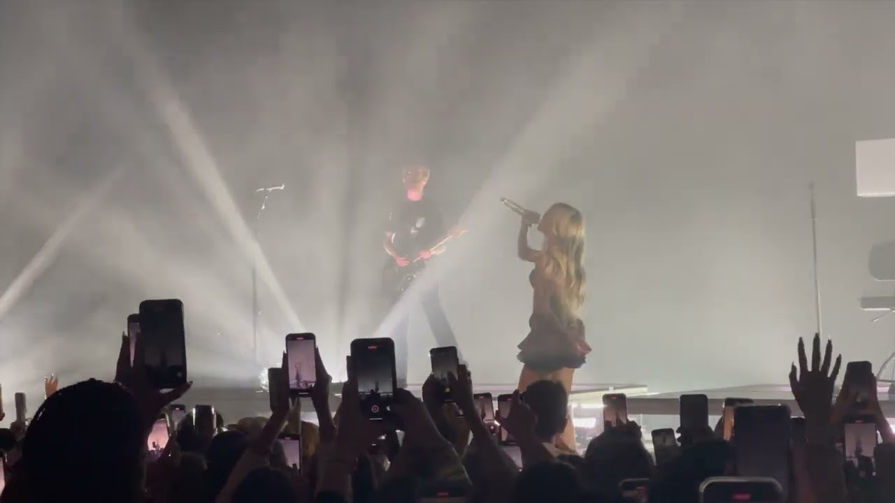 Nessa Barrett Church Club For the Lonely Tour (Orlando, Fl)