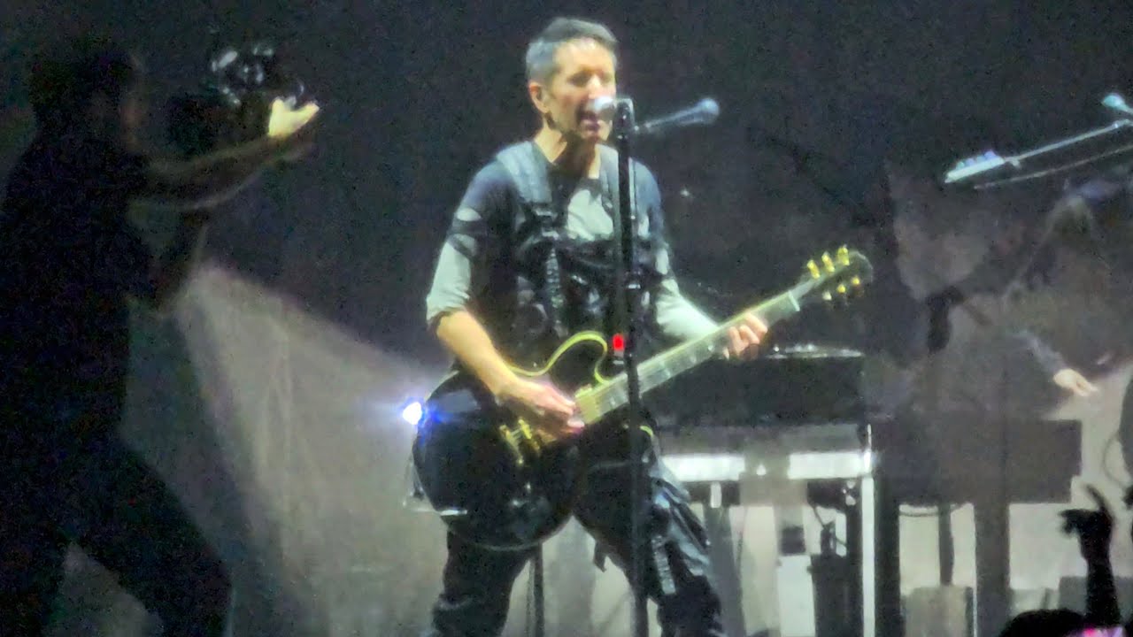 NINE INCH NAILS in 4K - MONTREAL, CENTRE BELL - FULL SHOW (PART 2 OF 2) - PEEL IT BACK - FEB 16 2026