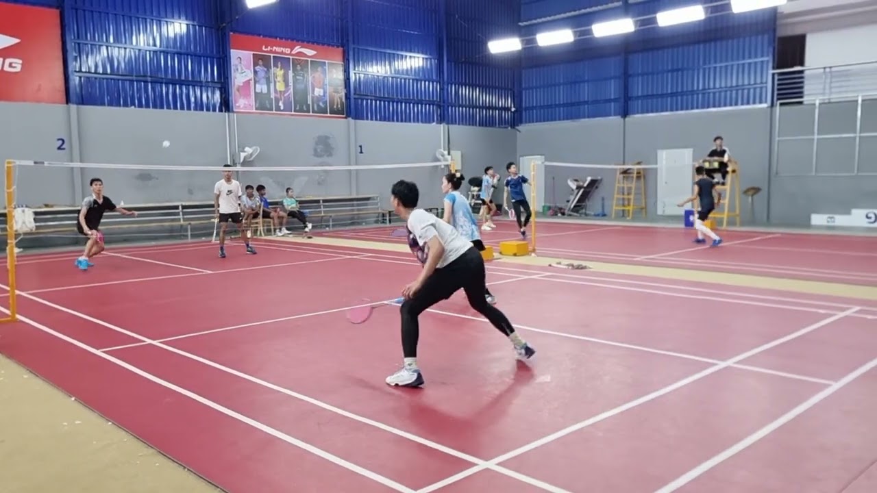 Mixed Doubles- Friendly Match at SP Badminton Club #badmintoncambodia #badminton #spbadmintonclub