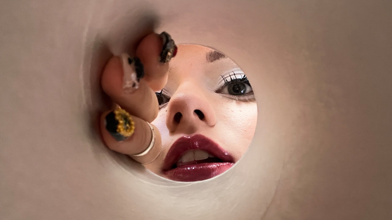 pov: you are the last pringle ASMR