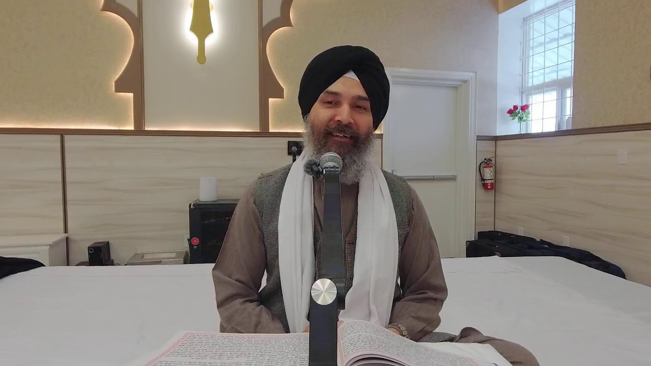 ਸੂਹੀ ਮਹਲਾ ੪ ॥ ਹਰਿ ਨਾਮਾ ਹਰਿ ਰੰਙੁ ਹੈ ਹਰਿ ਰੰਙੁ ਮਜੀਠੈ ਰੰਙੁ ॥