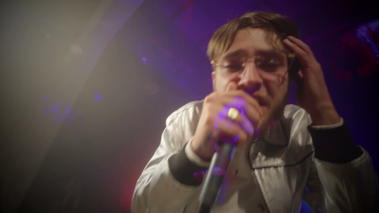 LUCE - MCCHICKEN (OFFICIAL LIVE)