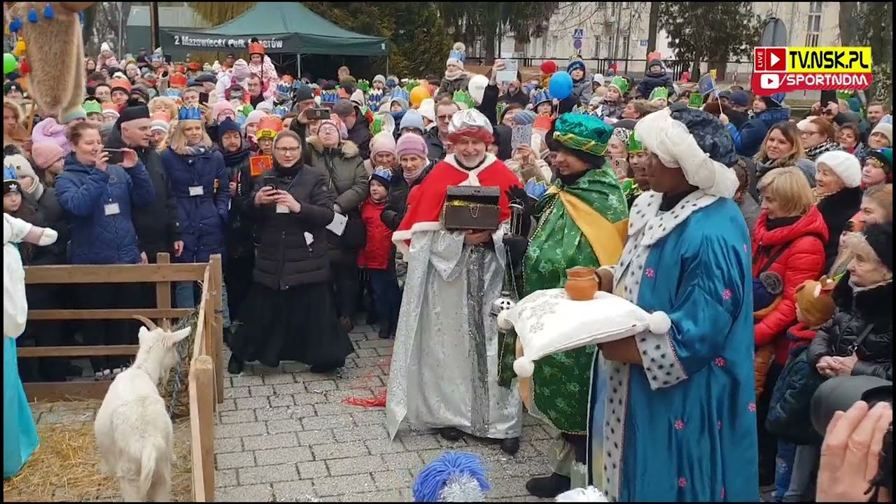 Trzej kr&oacute;lowie - Kacper, Melchior i Baltazar - składają dary Panu Jezusowi - złoto, kadzidło i mirrę