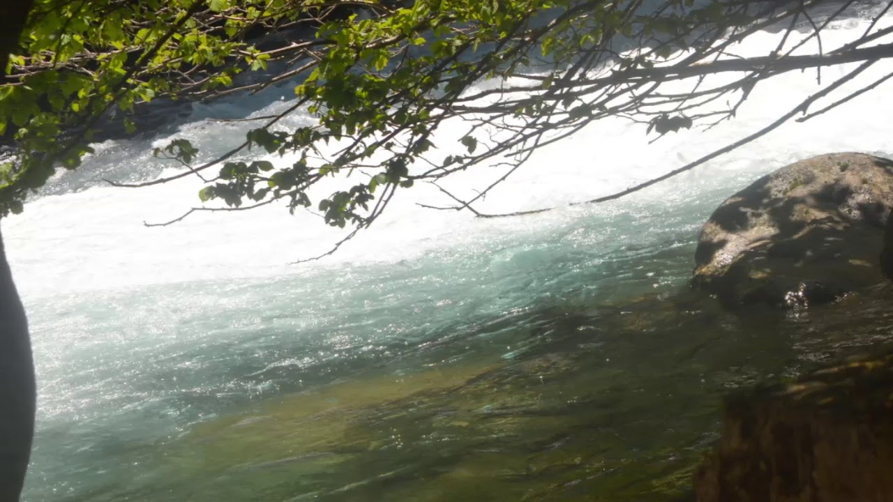 Hautes Pyr&eacute;n&eacute;es  randonn&eacute;e la Raillere pont d'Espagne partie 1