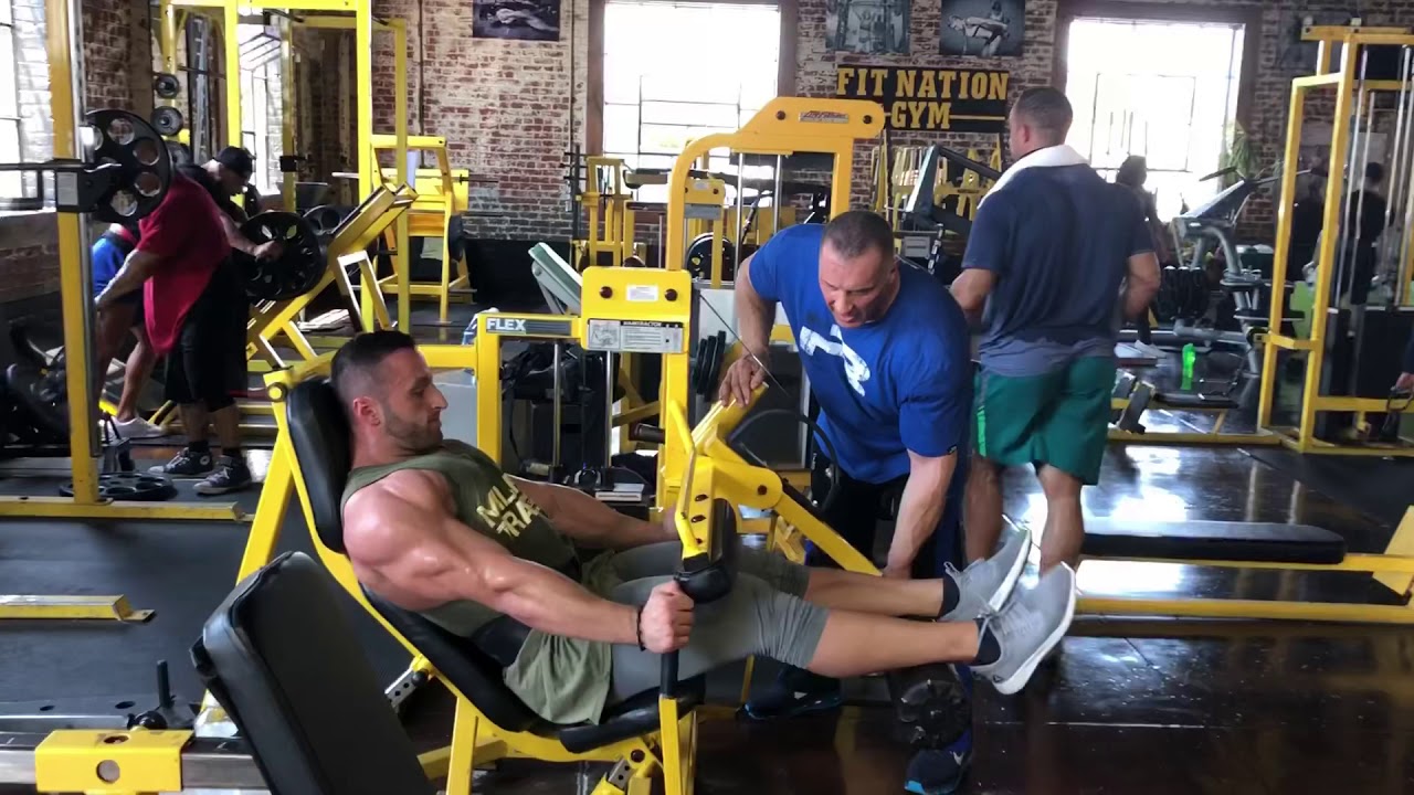 Ifbb Pro Dani Younan | Legs workout with - Milos Sarcev 5 weeks out from 2018 Mr Olympia