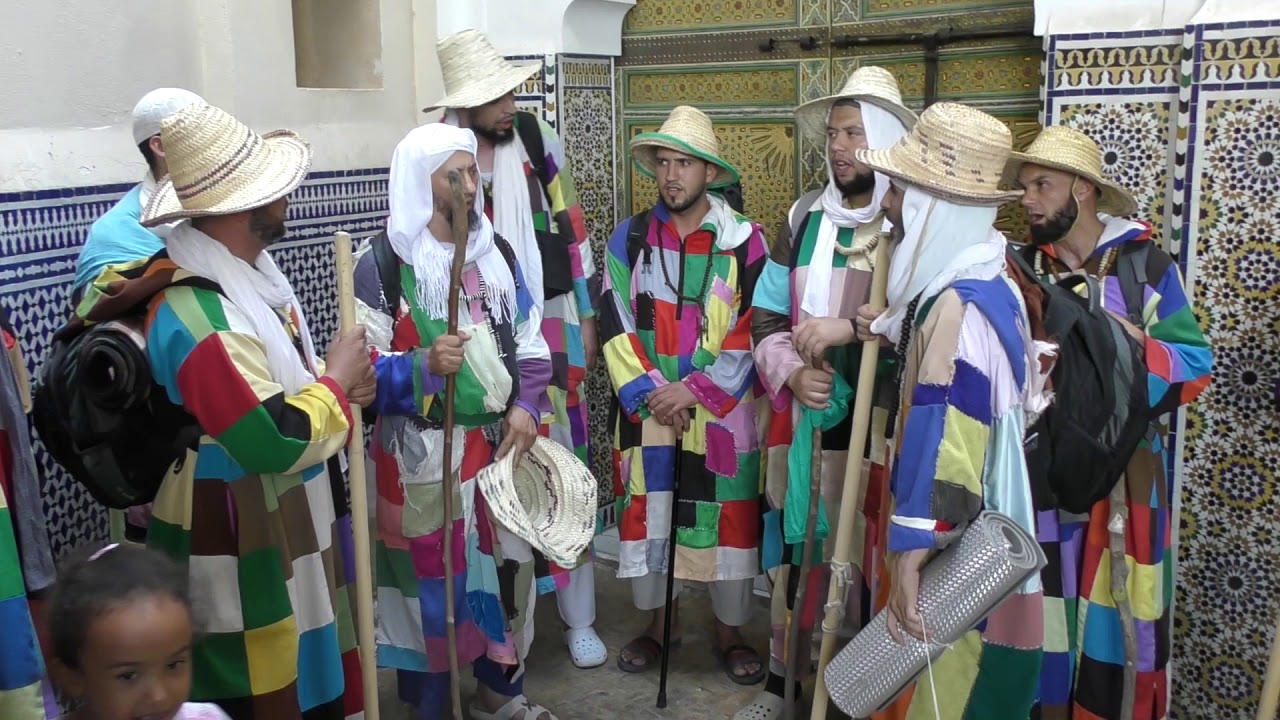 دخول ضريح مولاي ادريس الأزهر بفاس