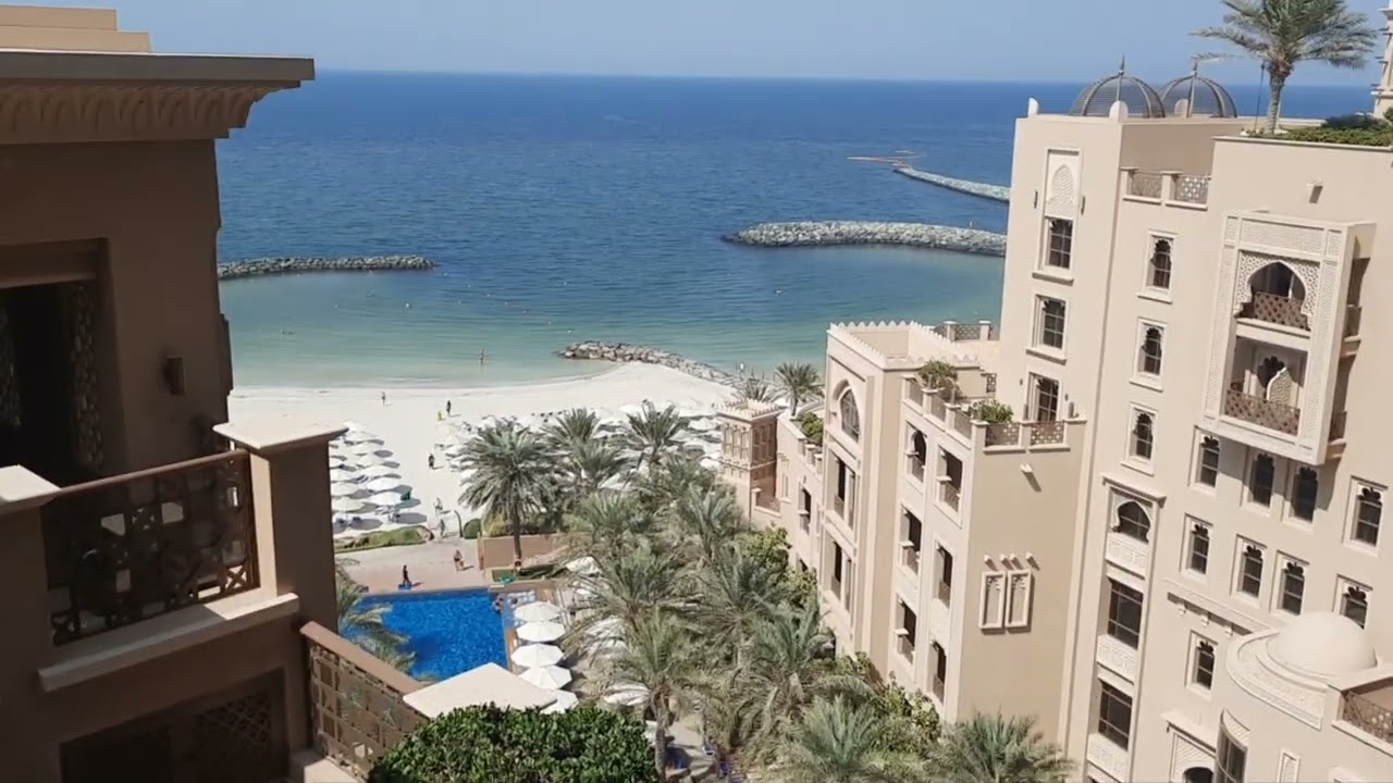 Sheraton Sharjah🌴 Шарджа. Road to the beach⛱️ Дорога к пляжу ч.1. #travel  #positivity 