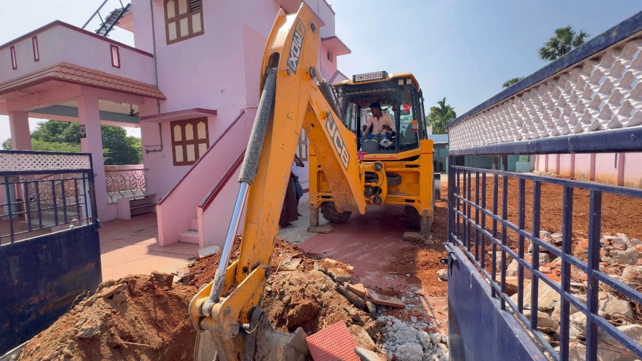 break old basement to digging new house foundation JCB 3dx plus backhoe loader 