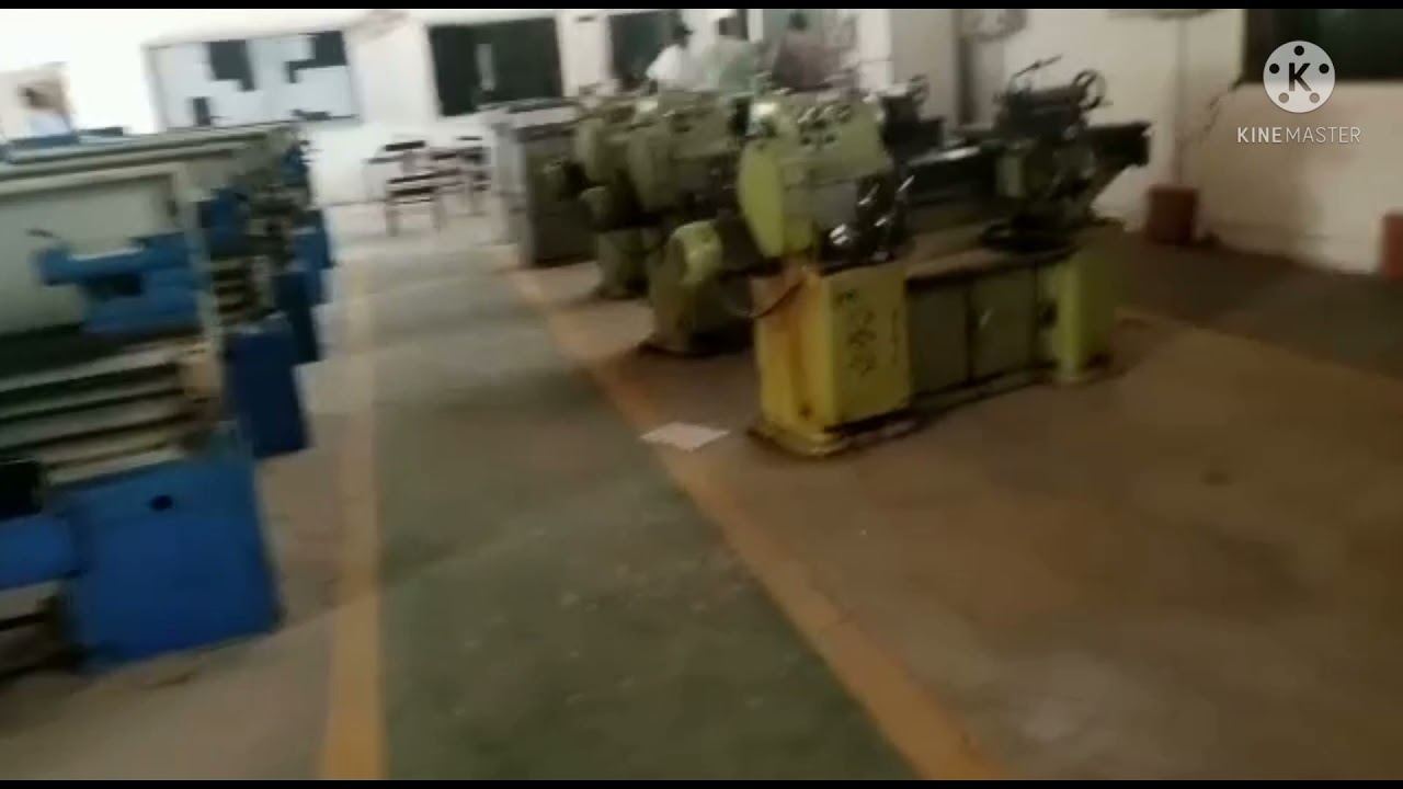 Lathe Machine Shop Of MUET Jamshoro | Lathe Machine | Lathe Machine WorkShop | Electroistan