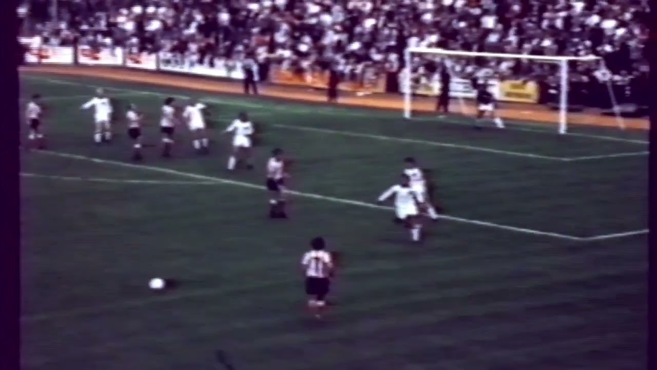 1975/76 Plymouth Argyle v Sunderland