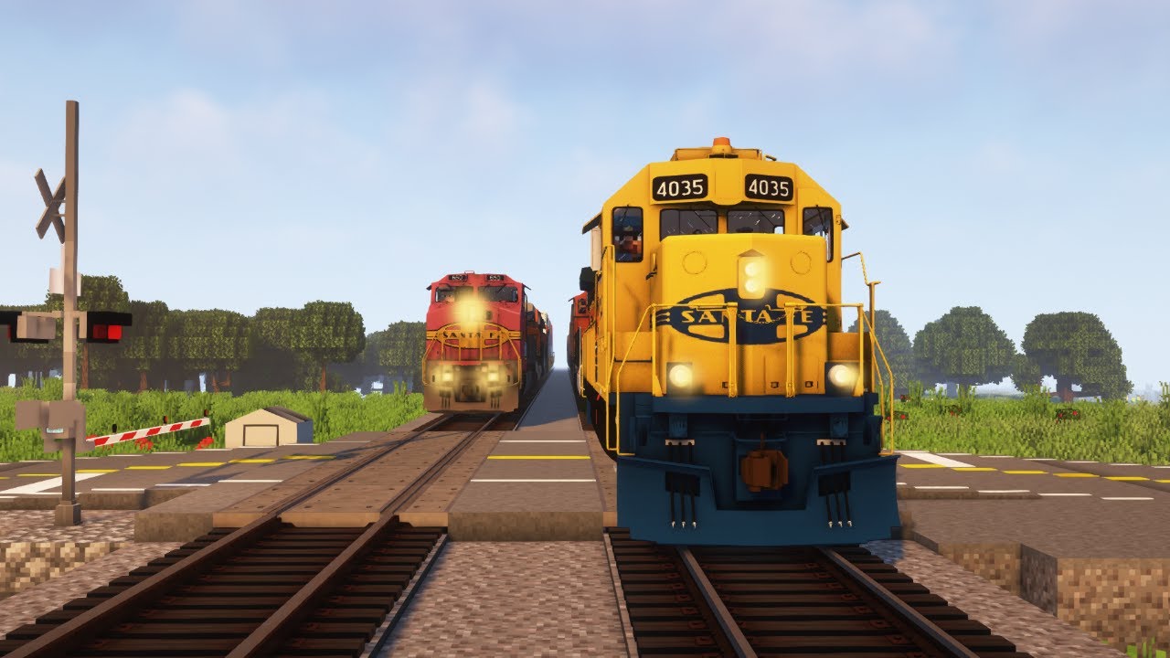 Racing a Freight Train in Minecraft - Immersive Railroading!
