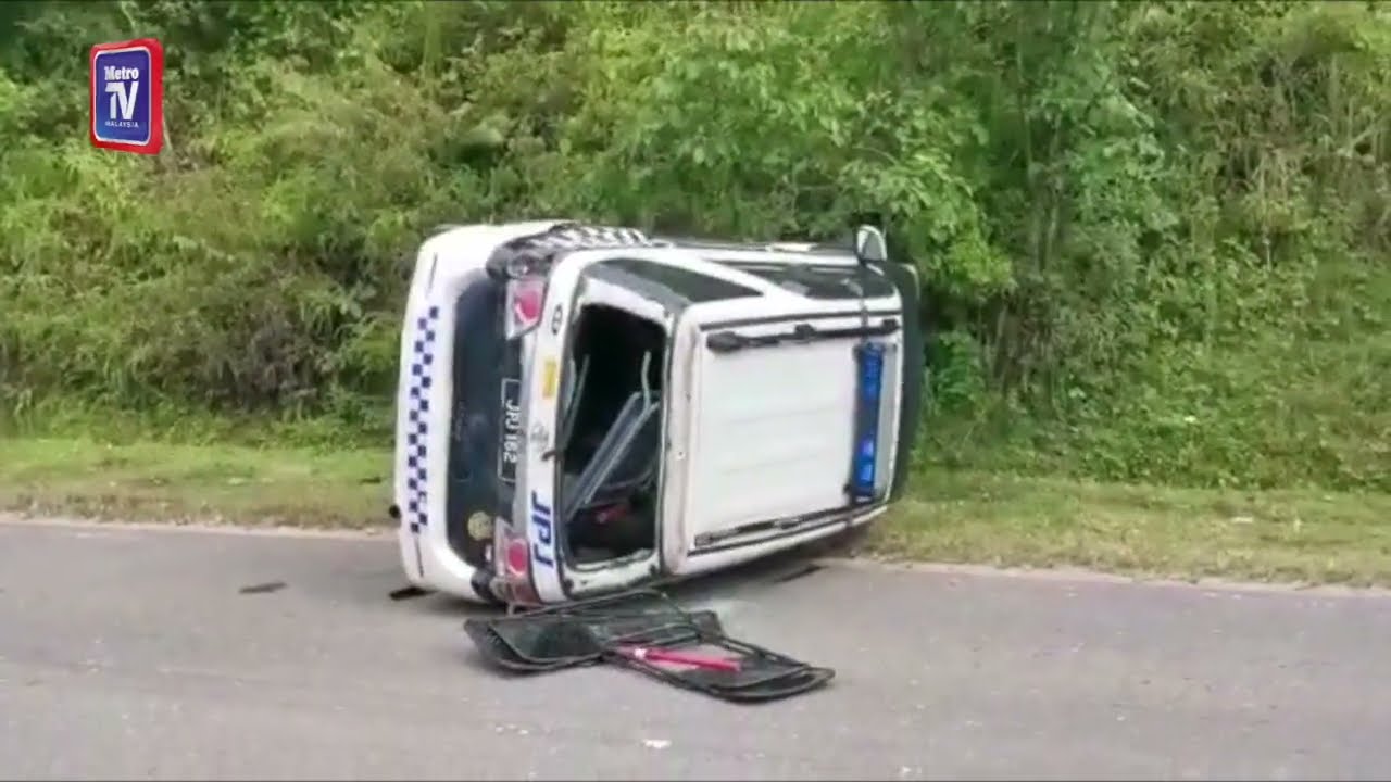Marah kena saman, lelaki langgar kenderaan JPJ guna jengkaut