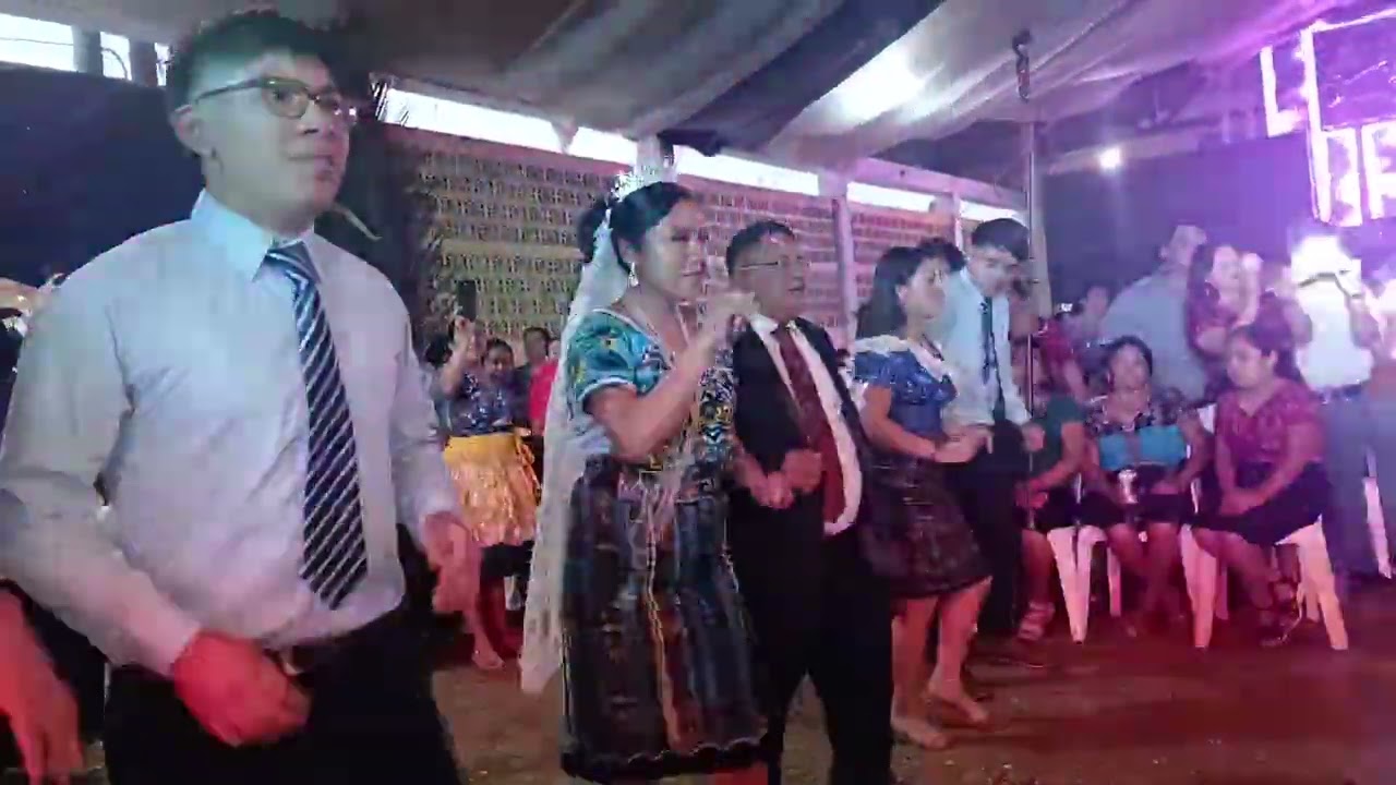 COREOGRAFÍA DE LA BODA DE CRISTIAN Y ZOILA LA TROPA 🔥 🎶 PA QUE SEPA NO TENGO DERECHOS DE AUTOR ➡️