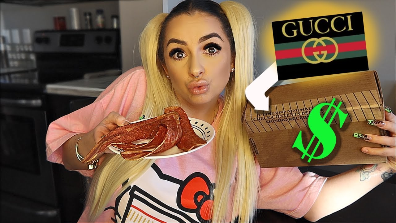 Unboxing GUCCI while eating bacon.