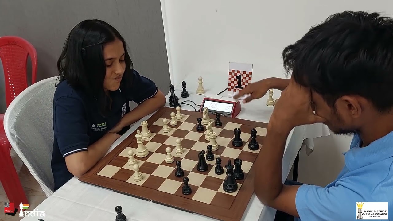 Clash of National Champions | Divya Deshmukh vs Aravindh Chithambaram | National Blitz 2022