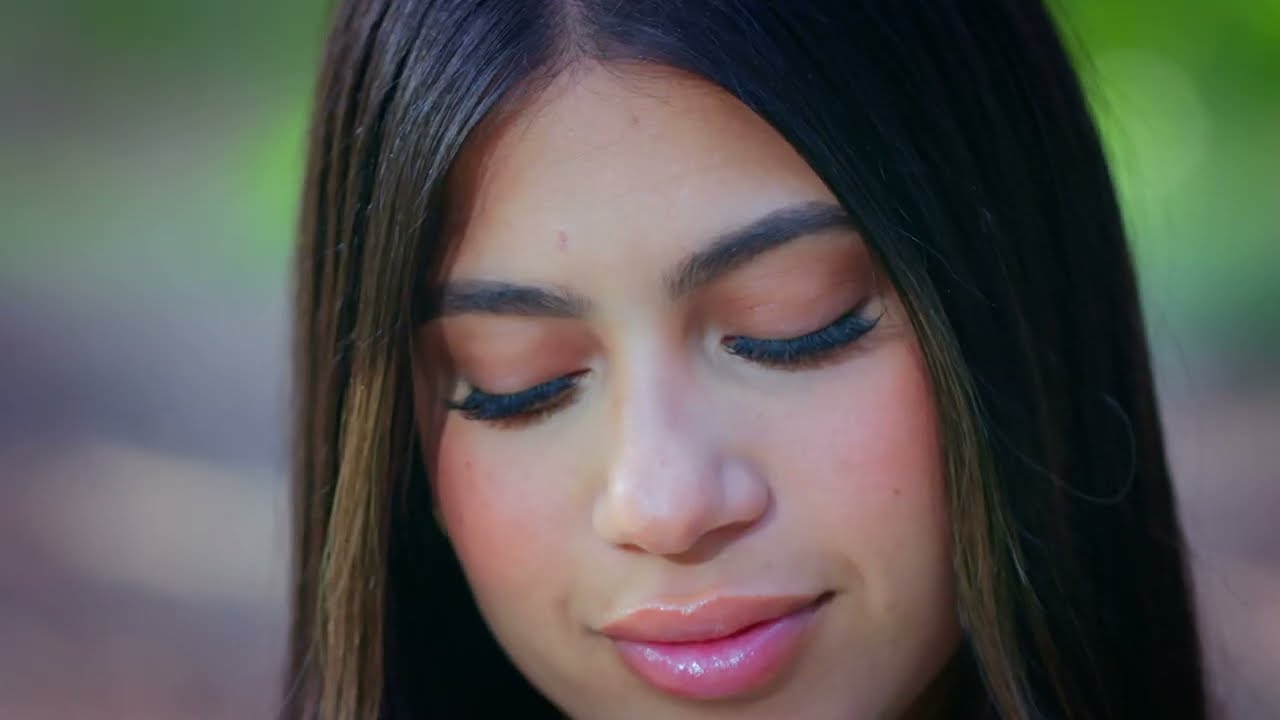 ElyJoy - GRACIAS (Oficial Music Video)