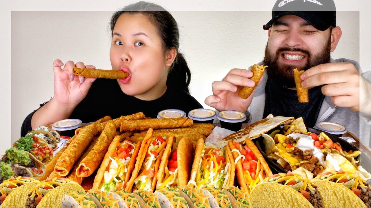 THE ULTIMATE TACO BELL MUKBANG | EATING SHOW