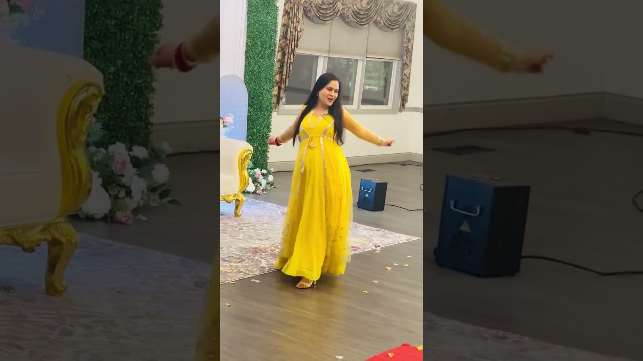 Reeva ko pasni ma hami mamu haru ko dance performance 
