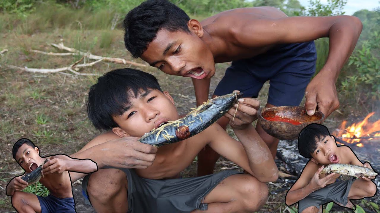 Primitive Technology NK -cooking Roast sea fish -Eating very delicious in jungle.