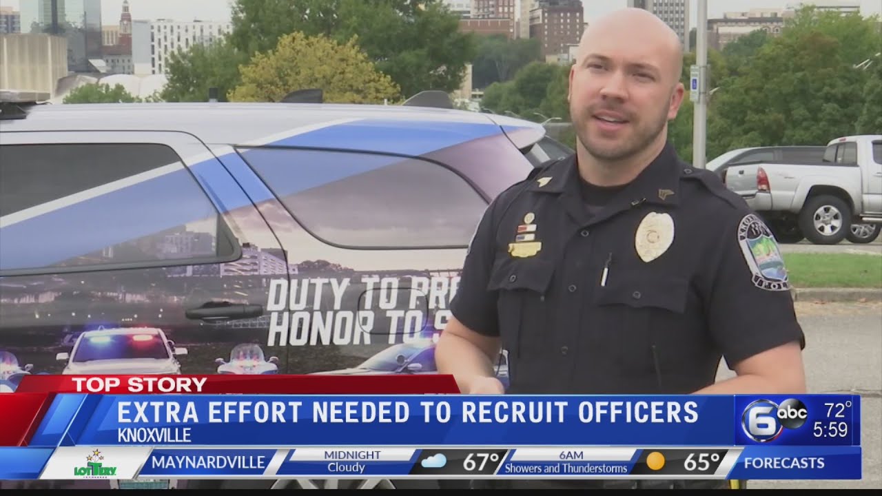 Knoxville Police going extra mile to recruit new officers